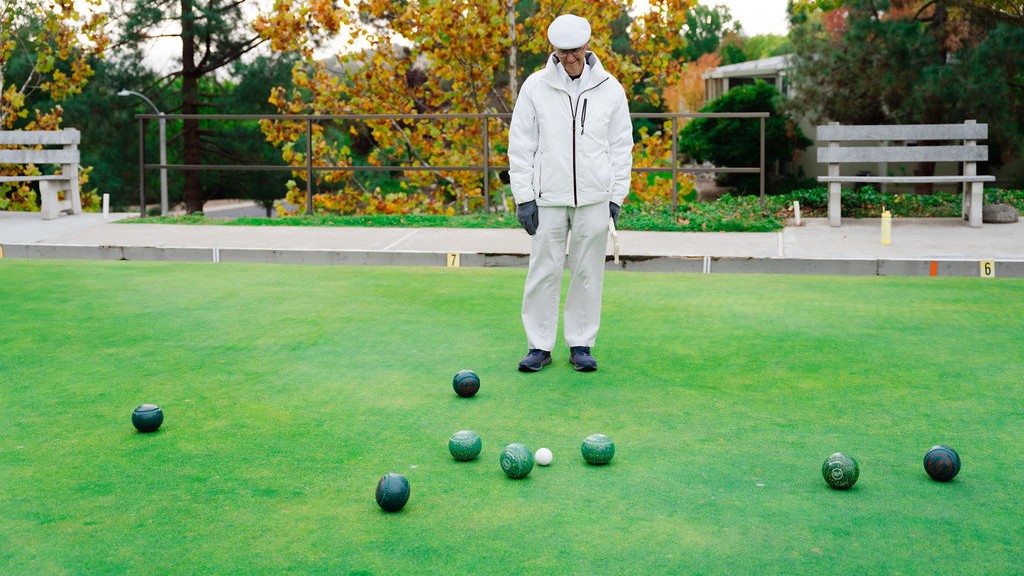 Player looks at field